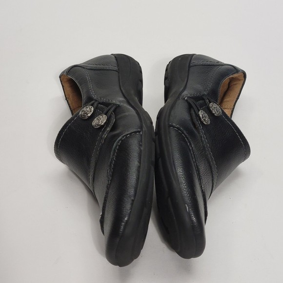 Women's Black Leather Slip-On Shoes - Picture 5 of 8